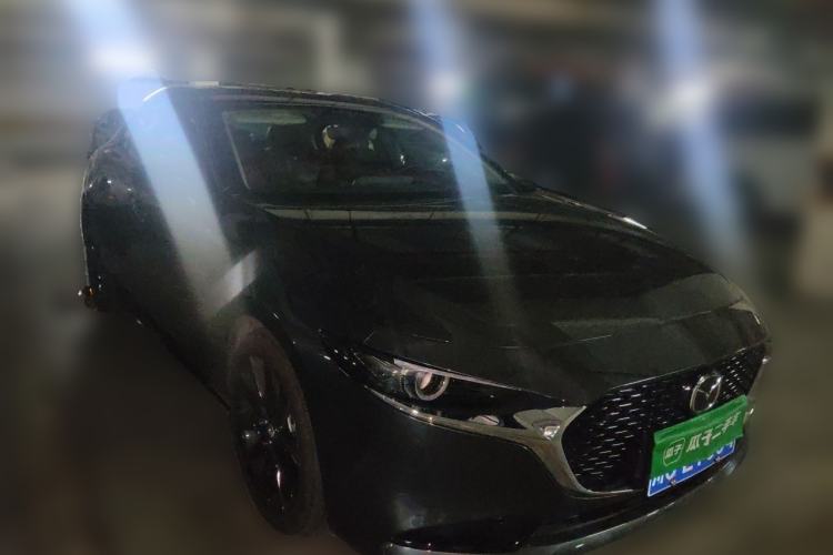 Used Mazda 3 Axela 2025 Model, 2.0L Automatic, Quality Excellence Edition Front Right 45 Deg