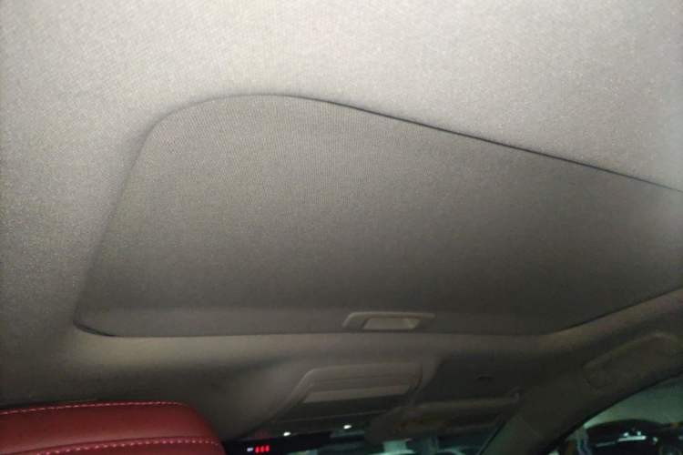 Used Mazda 3 Axela 2025 Model, 2.0L Automatic, Quality Excellence Edition Headliner
