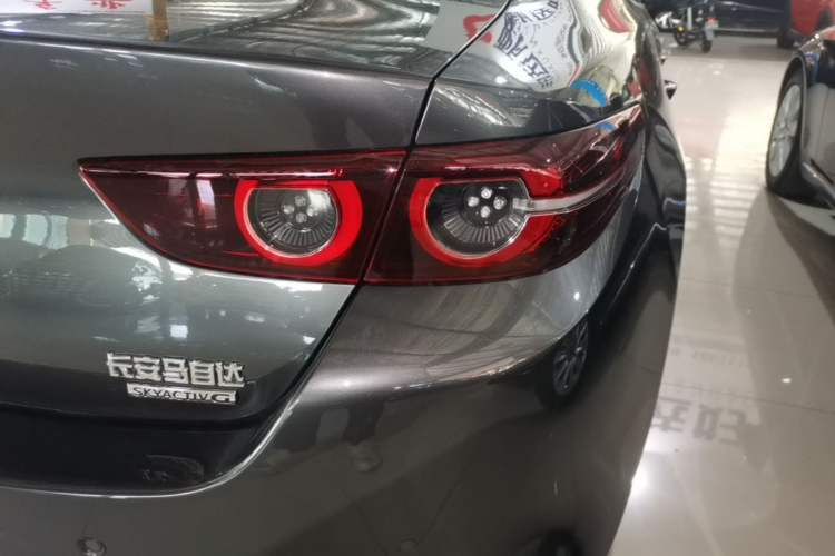 Used Mazda 3 Axela 2025 Model, 2.0L Automatic, Quality Excellence Edition Right Rear Taillight