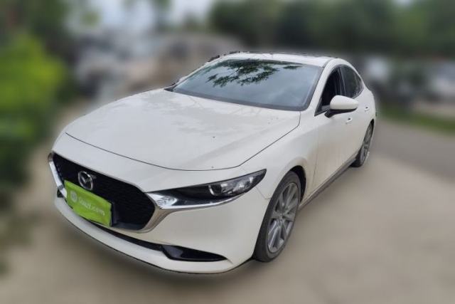 Used Mazda 3 Axela 2025 Model, 2.0L Automatic, Quality Glamour Edition