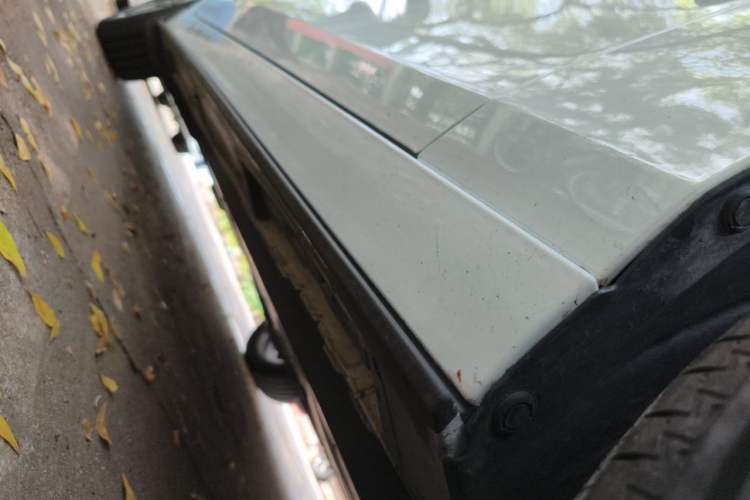 Used Mazda 3 Axela 2025 Model, 2.0L Automatic, Quality Glory Edition Chassis Front Right