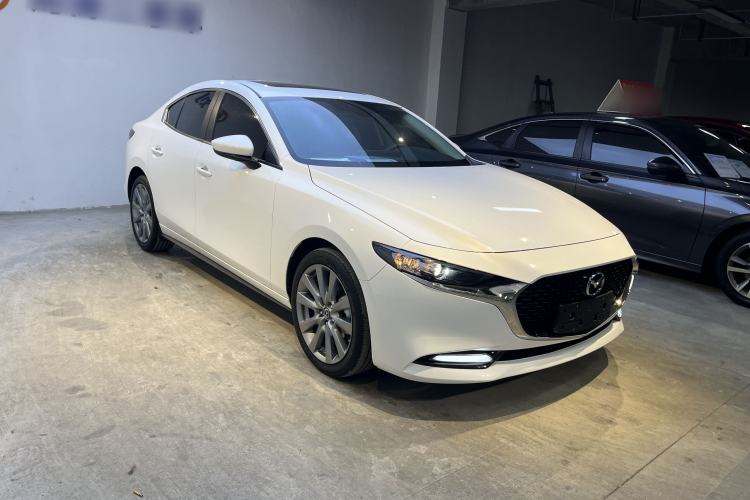 Used Mazda 3 Axela 2025 Model, 2.0L Automatic, Quality Elegance Edition Exterior 2