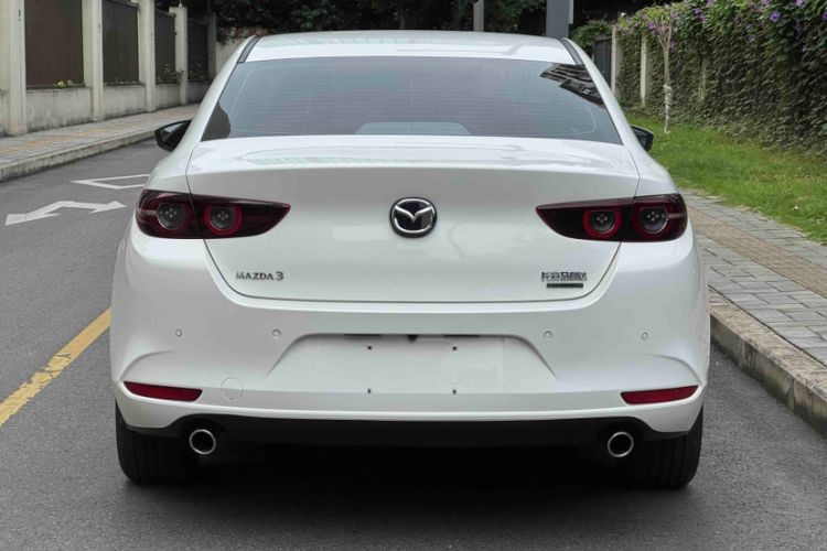 Used Mazda 3 Axela 2025 Model, 2.0L Automatic, Quality Excellence Edition Exterior 8