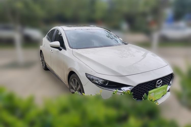 Used Mazda 3 Axela 2025 Model, 2.0L Automatic, Quality Glamour Edition Front Right 45 Deg