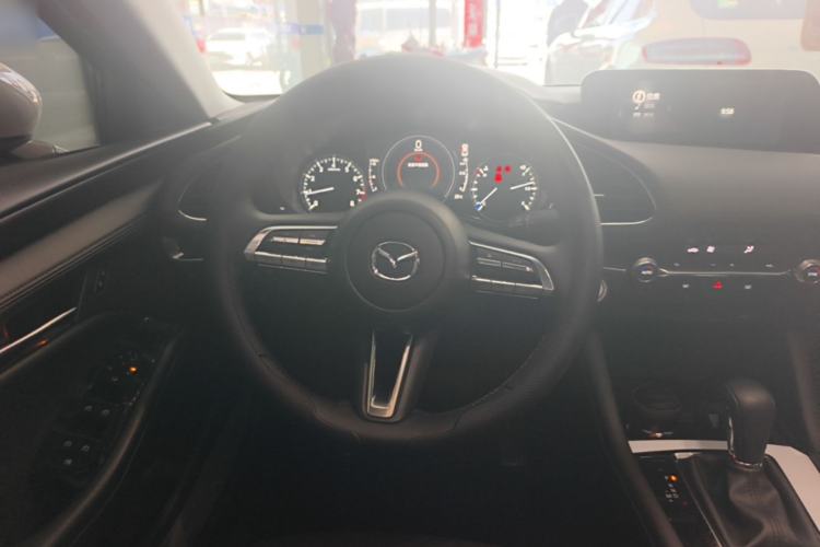 Used Mazda 3 Axela 2025 Model, 2.0L Automatic, Quality Excellence Edition Steering Wheel