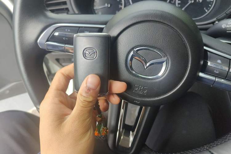 Used Mazda 3 Axela 2025 Model, 2.0L Automatic, Quality Excellence Edition Vehicle Key