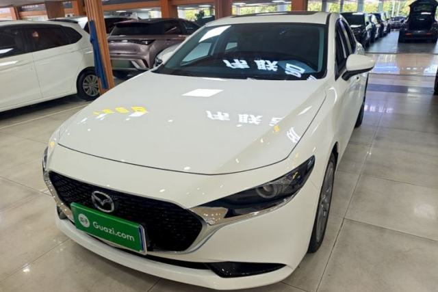 Used Mazda 3 Axela 2025 Model, 2.0L Automatic, Quality Glory Edition