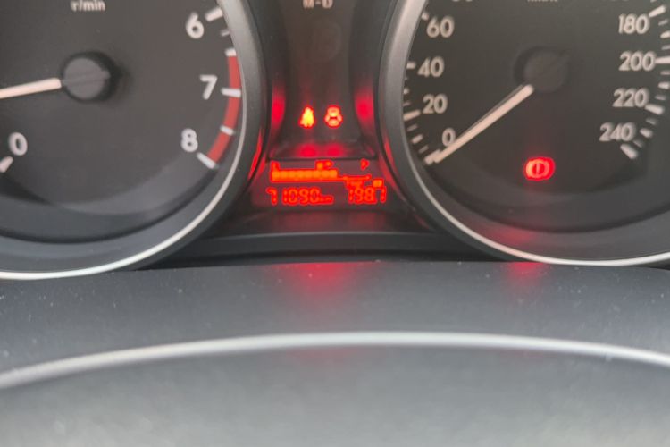 Used Mazda 5 2013 2.0L Automatic Luxury Edition Odometer Close Up