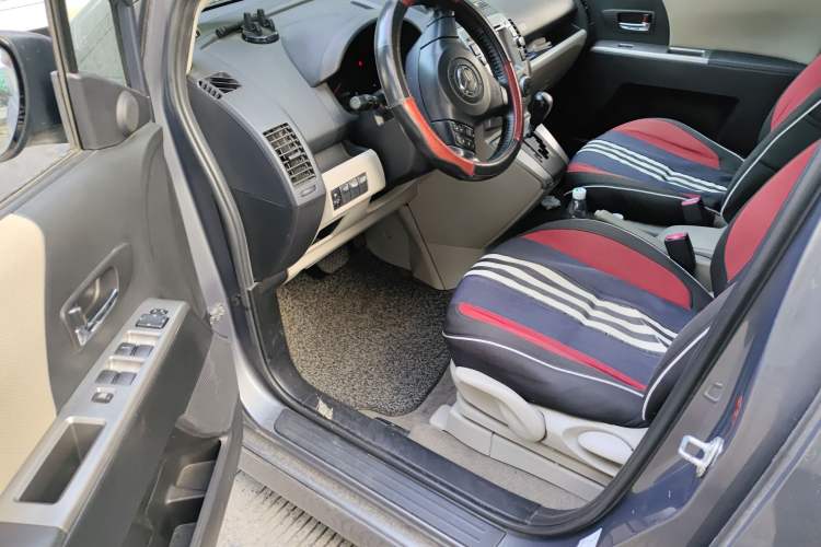 Used Mazda 5 2008 2.0 Automatic Luxury Edition Driver Seat