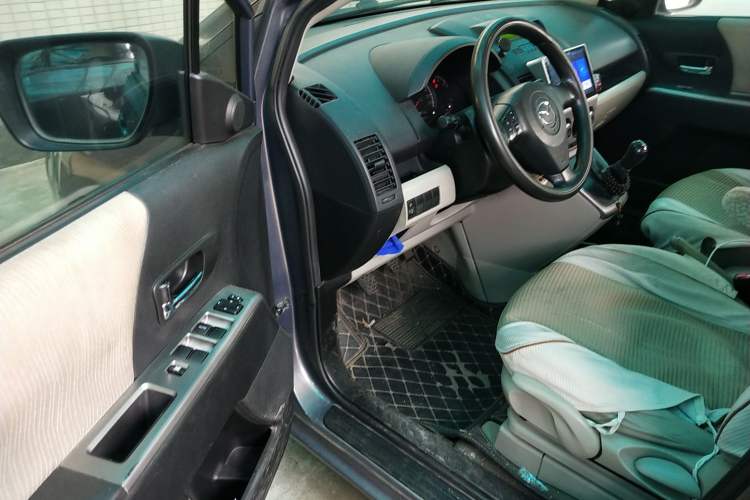 Used Mazda 5 2008 2.0 Manual Comfort Version Driver Seat