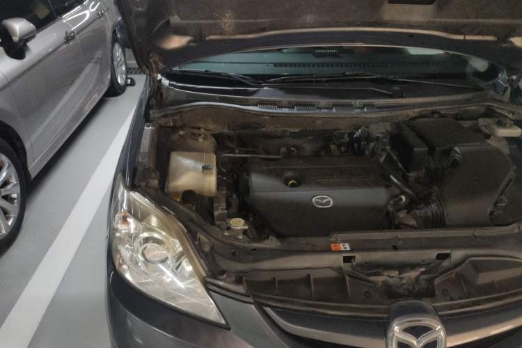 Used Mazda 5 2008 2.0 Automatic Comfort Edition Engine Bay Right