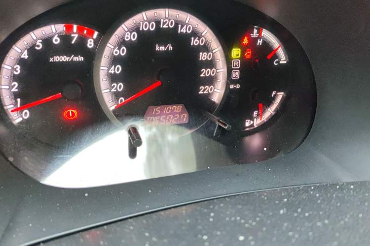 Used Mazda 5 2008 2.0 Automatic Luxury Edition Odometer Close Up