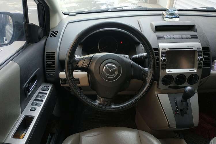 Used Mazda 5 2008 2.0 Automatic Comfort Edition Steering Wheel