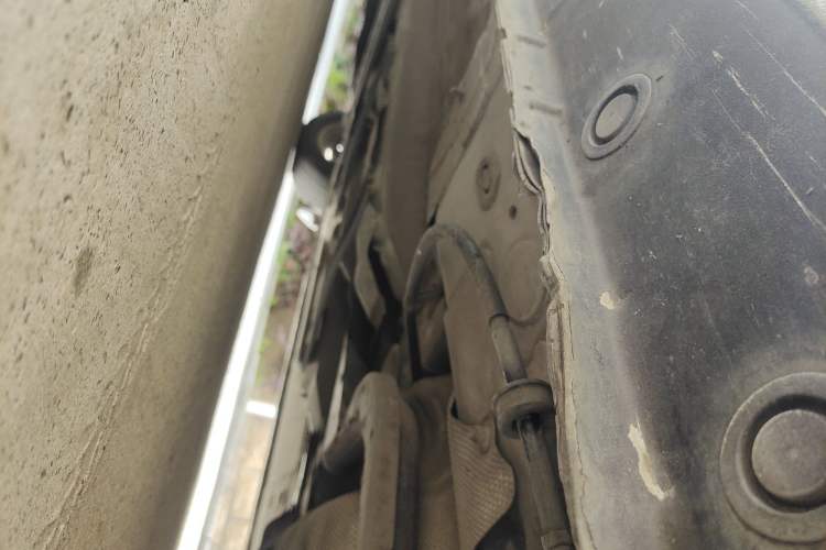 Used Mazda 5 2008 2.0 Manual Comfort Version Chassis Rear Left