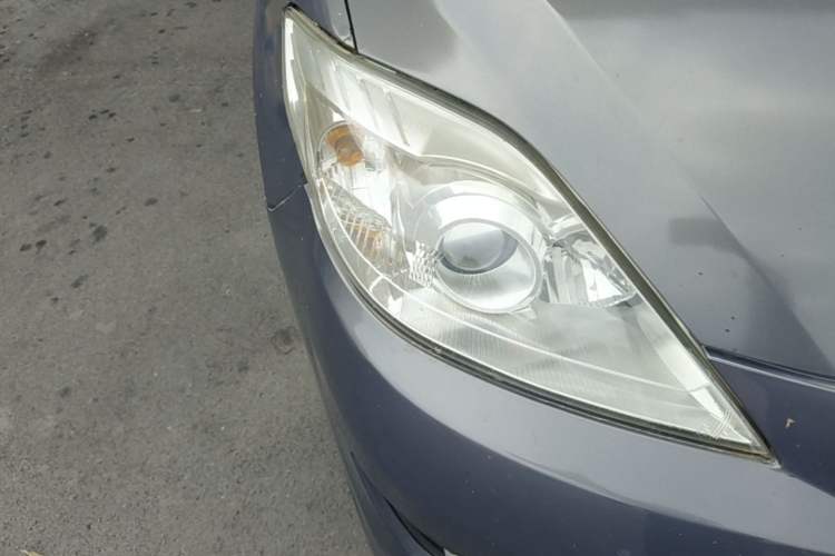 Used Mazda 5 2008 2.0 Automatic Comfort Edition Right Front Headlight