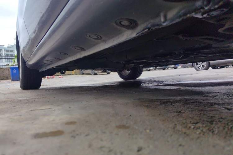 Used Mazda 5 2008 2.0 Manual Comfort Version Chassis Front Right