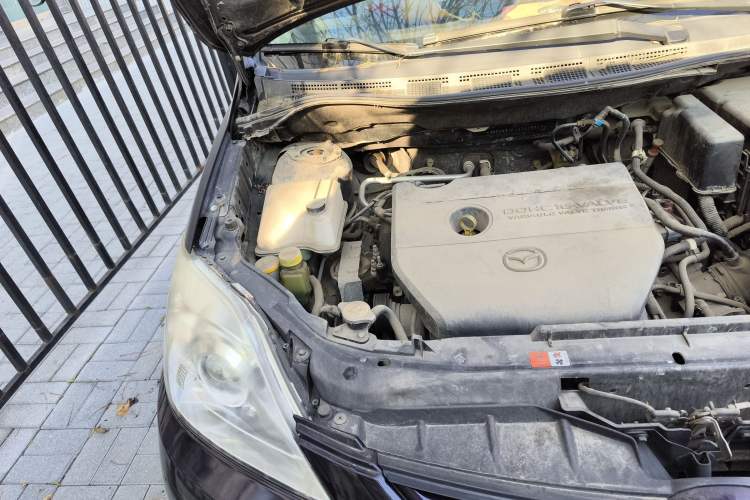 Used Mazda 5 2008 2.0 Automatic Comfort Edition Engine Bay Right