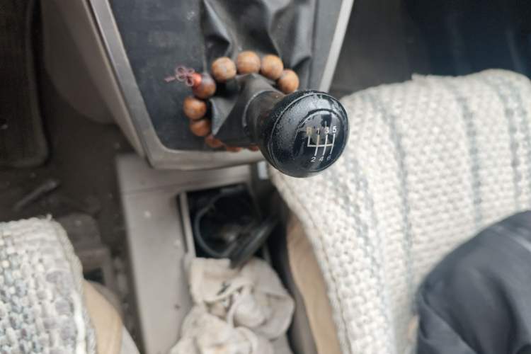 Used Mazda 5 2008 2.0 Manual Comfort Version Gear Lever