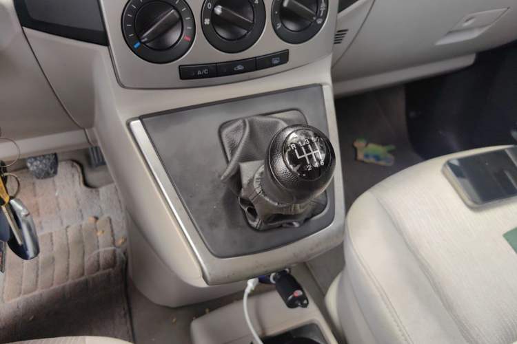 Used Mazda 5 2008 2.0 Manual Comfort Version Gear Lever