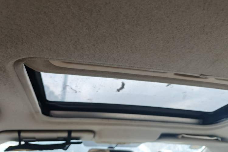 Used Mazda 5 2008 2.0 Manual Comfort Version Headliner