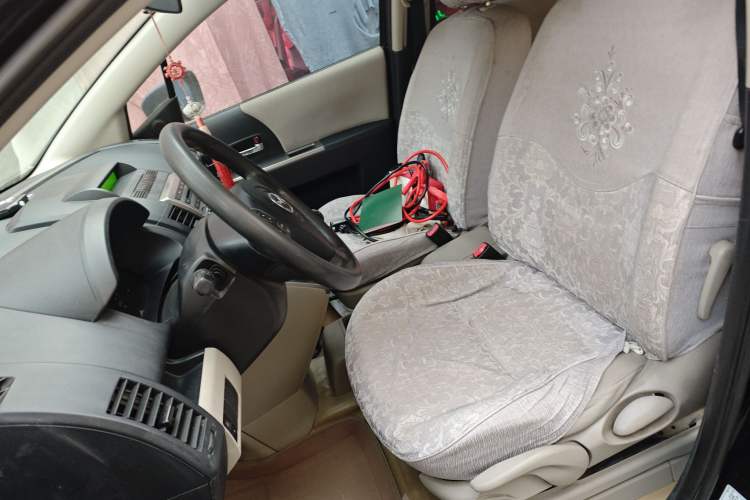 Used Mazda 5 2008 2.0 Manual Comfort Version Left Front Seat