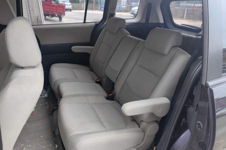 Used Mazda 5 2008 2.0 Manual Comfort Version Left Rear Seat