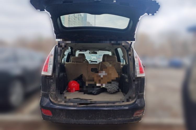Used Mazda 5 2008 2.0 Manual Comfort Version Trunk