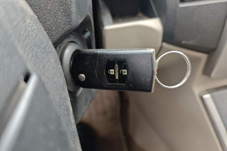 Used Mazda 5 2008 2.0 Manual Comfort Version Vehicle Key