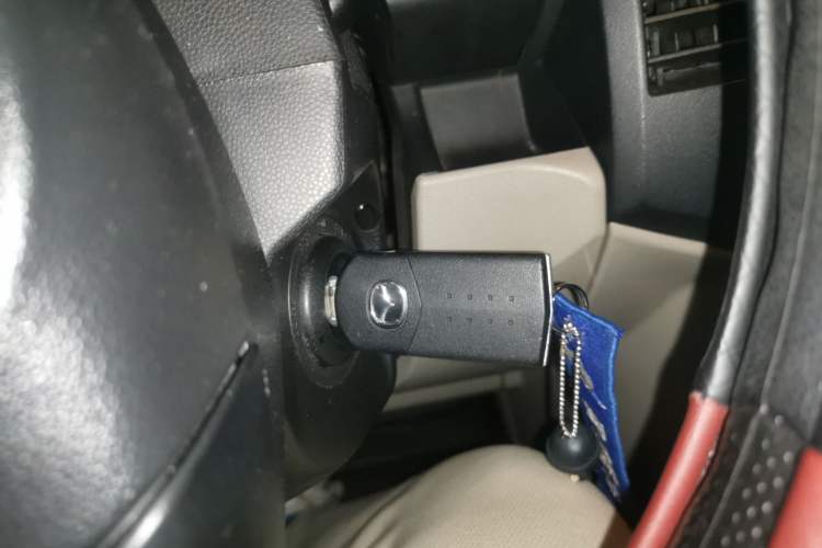 Used Mazda 5 2008 2.0 Automatic Comfort Edition Vehicle Key