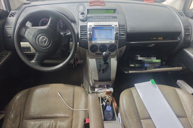 Used Mazda 5 2008 2.0 Automatic Comfort Edition Center Console