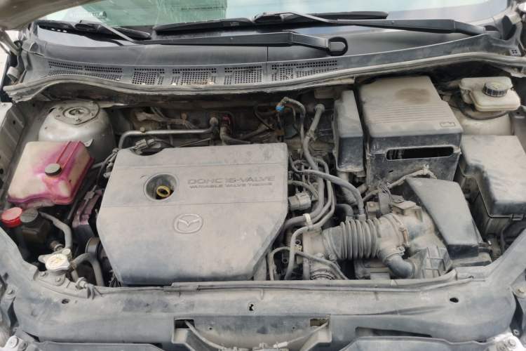 Used Mazda 5 2008 2.0 Manual Comfort Version Engine Bay