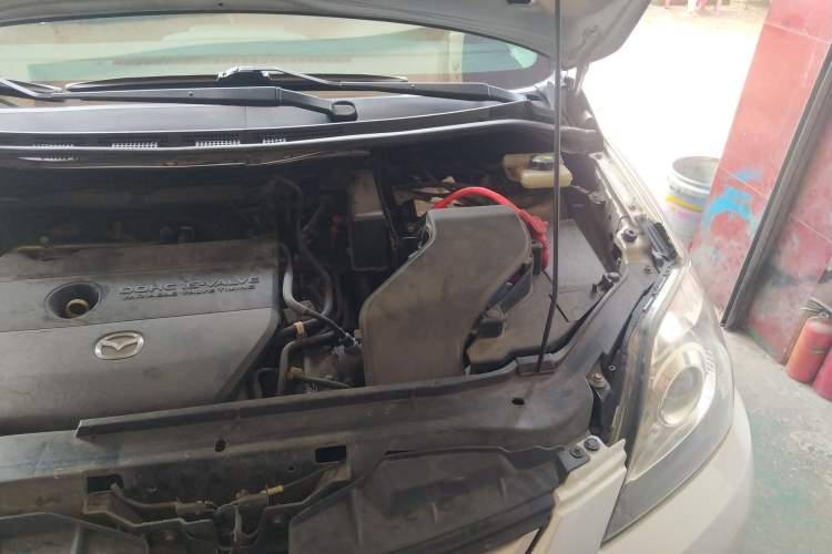 Used Mazda 5 2008 2.0 Automatic Comfort Edition Engine Bay Left