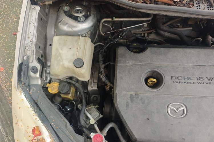 Used Mazda 5 2008 2.0 Automatic Comfort Edition Engine Bay Right