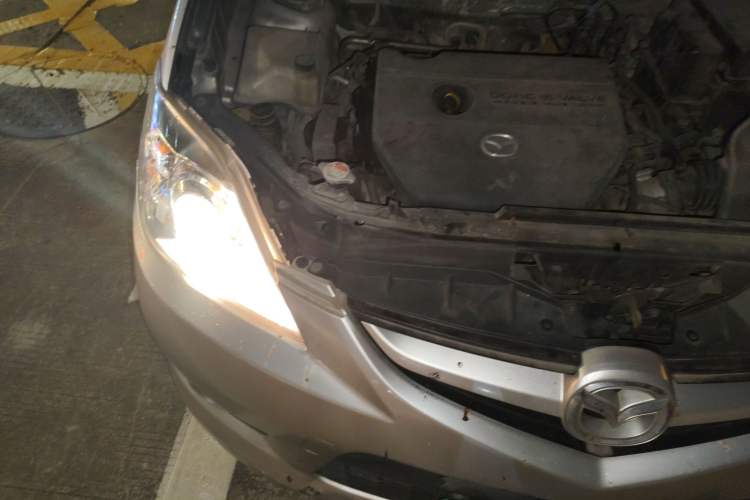Used Mazda 5 2008 2.0 Automatic Comfort Edition Engine Bay Right