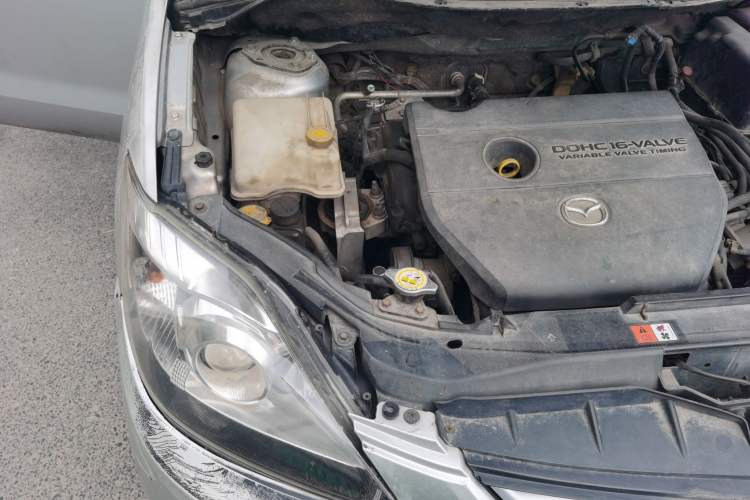 Used Mazda 5 2008 2.0 Automatic Luxury Edition Engine Bay Right