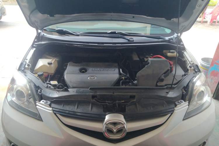 Used Mazda 5 2008 2.0 Automatic Comfort Edition Engine Bay