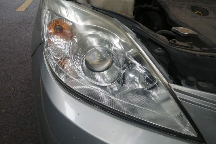 Used Mazda 5 2008 2.0 Automatic Comfort Edition Right Front Headlight