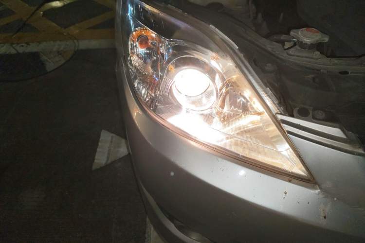 Used Mazda 5 2008 2.0 Automatic Comfort Edition Right Front Headlight