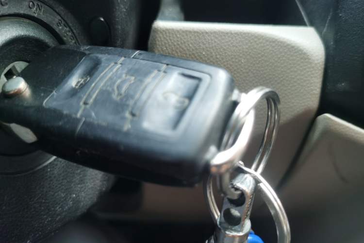 Used Mazda 5 2008 2.0 Manual Comfort Version Vehicle Key