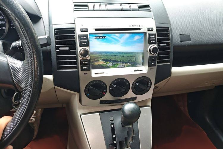 Used Mazda 5 2008 2.0 Automatic Comfort Edition Audio And AC Panel