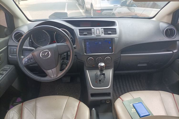 Used Mazda 5 2011 2.0L Automatic Luxury Edition Center Console