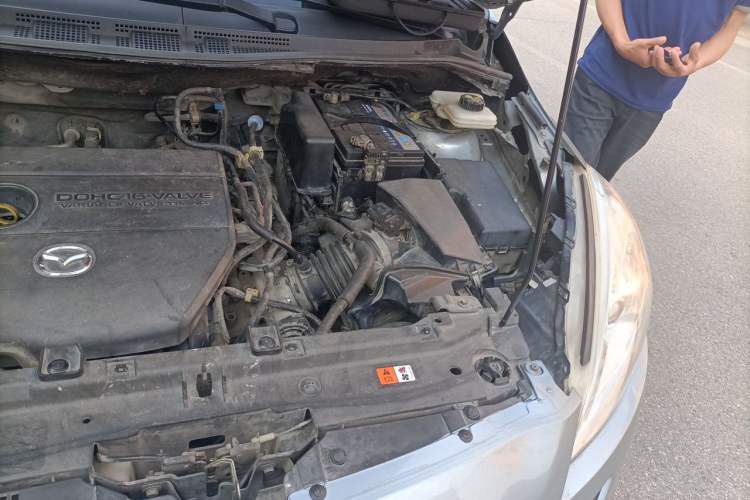 Used Mazda 5 2011 2.0L Automatic Luxury Edition Engine Bay Left