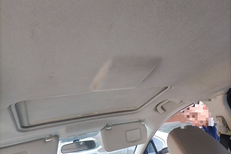 Used Mazda 5 2011 2.0L Automatic Luxury Edition Headliner