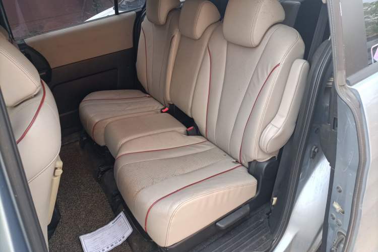 Used Mazda 5 2011 2.0L Automatic Luxury Edition Left Rear Seat
