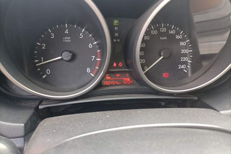 Used Mazda 5 2011 2.0L Automatic Luxury Edition Odometer Close Up
