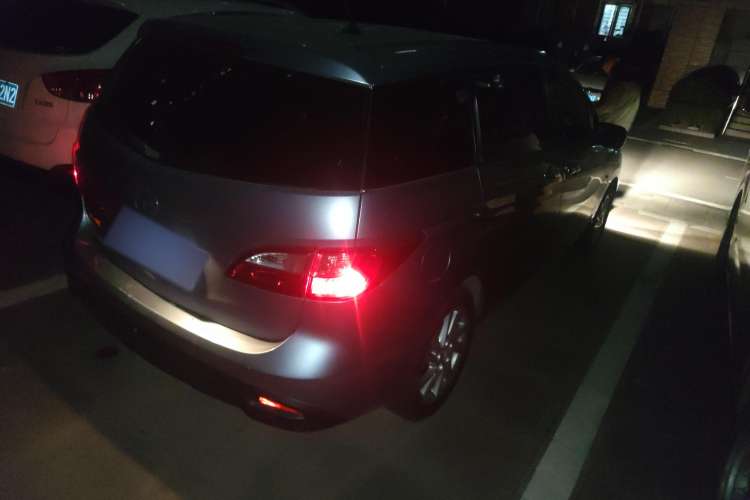 Used Mazda 5 2011 2.0L Manual Comfort Edition Rear Right 45 Deg