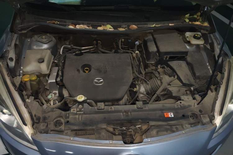 Used Mazda 5 2011 2.0L Automatic Comfort Edition Engine Bay