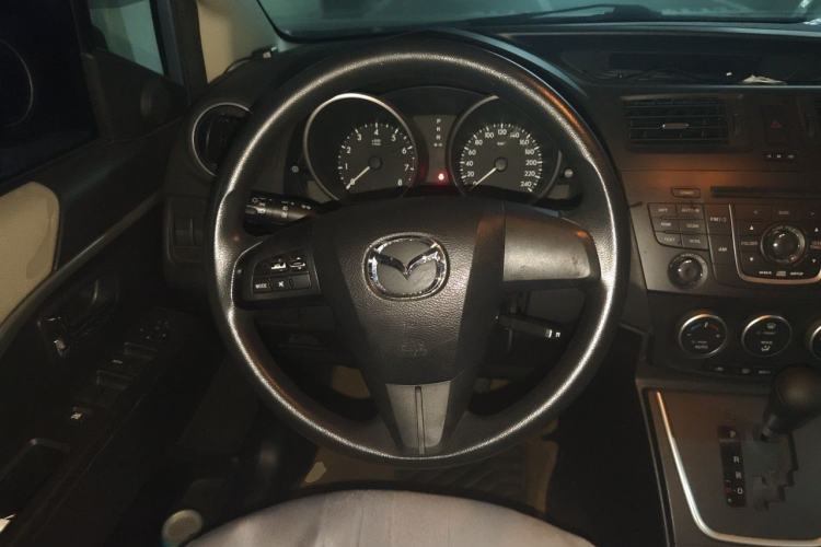Used Mazda 5 2011 2.0L Automatic Comfort Edition Steering Wheel