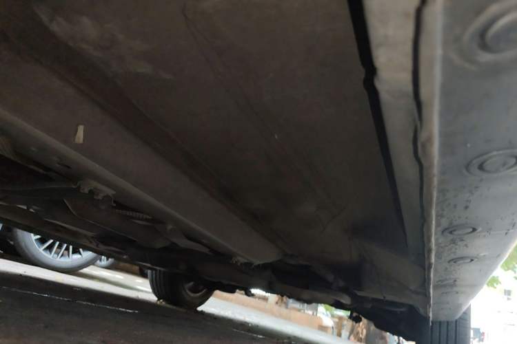 Used Mazda 5 2011 2.0L Automatic Comfort Edition Chassis Front Left