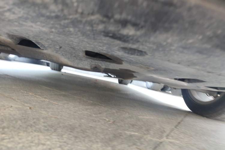Used Mazda 5 2011 2.0L Manual Comfort Edition Chassis Front